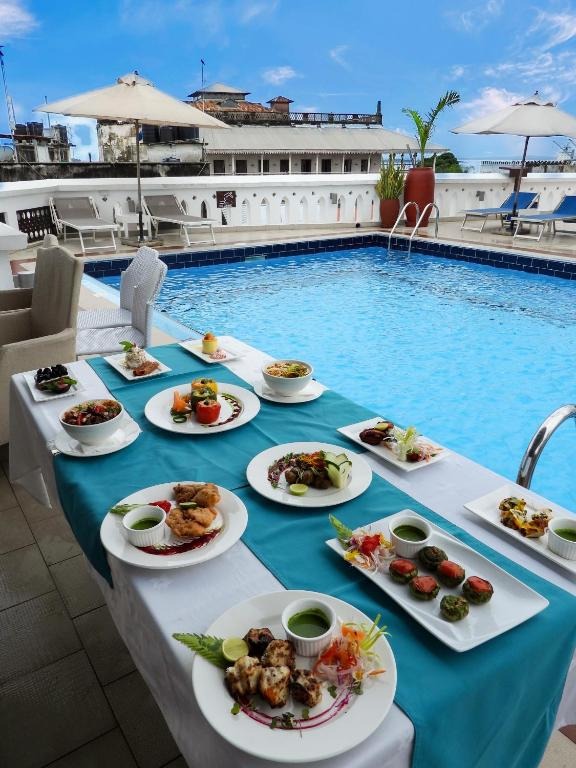 Maru Maru Hotel